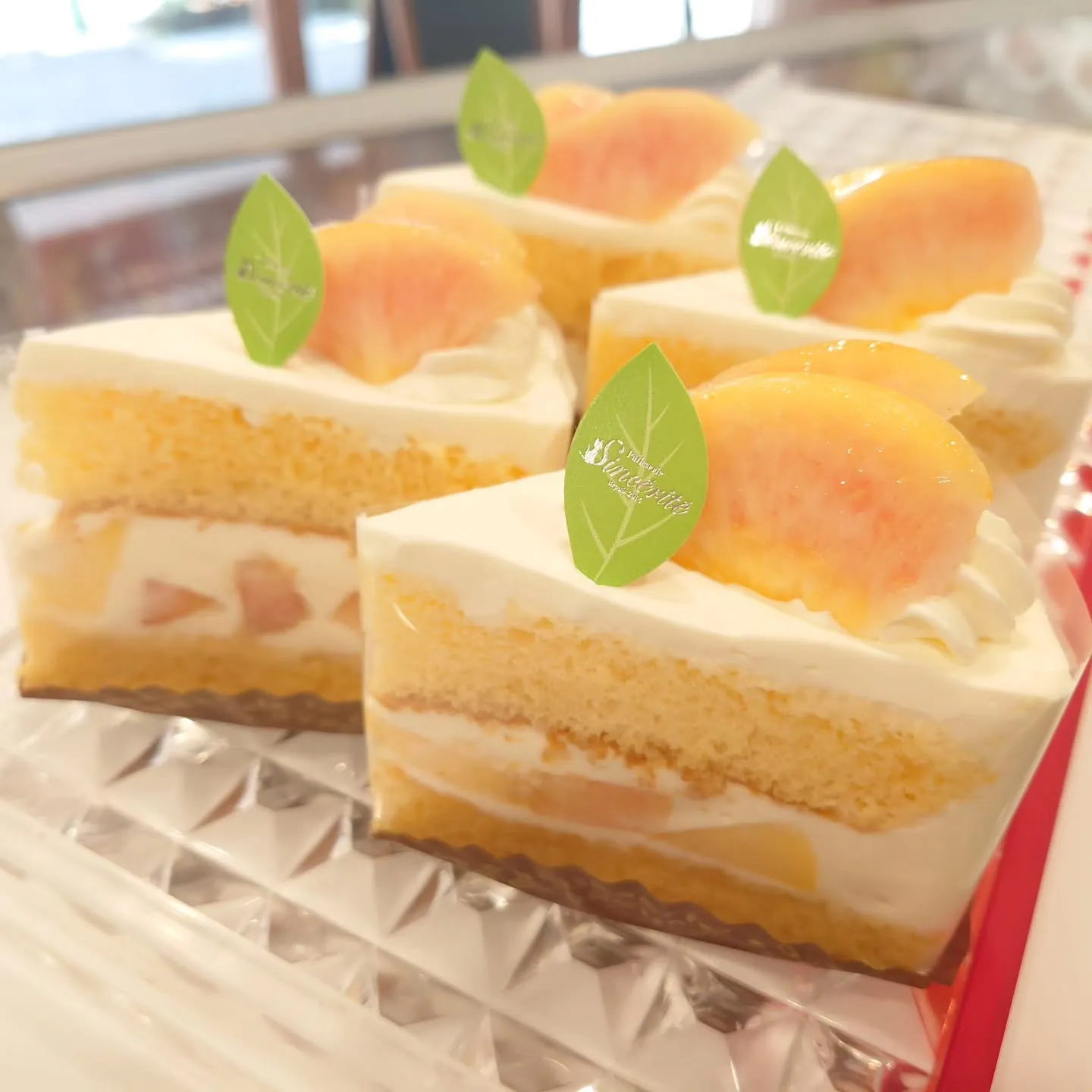 🍑桃の最盛期をむかえてます🍑